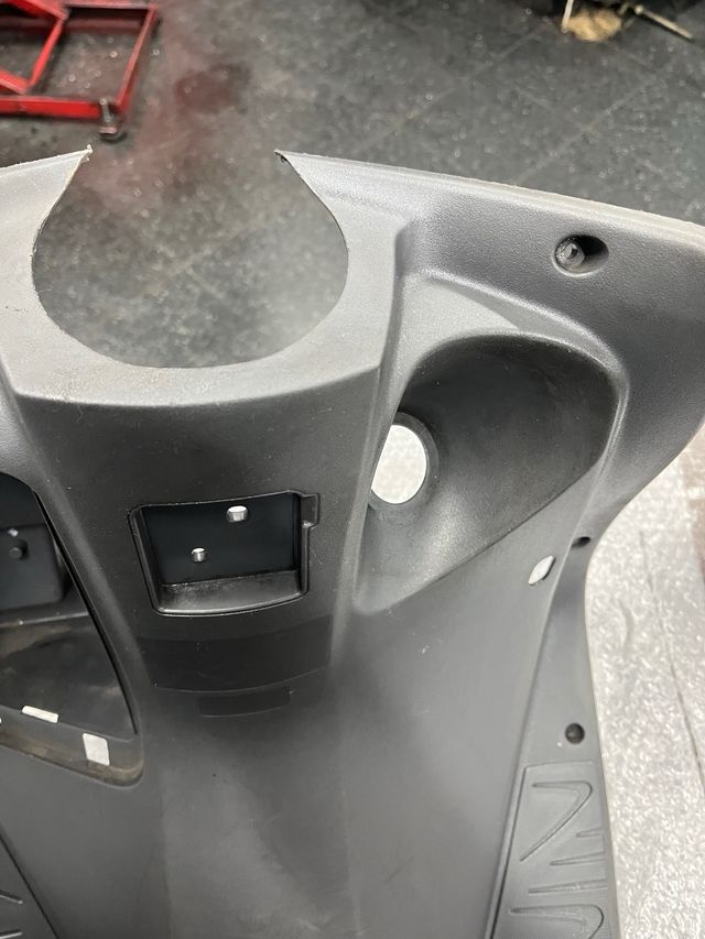 Contraescudo Honda Dylan 125