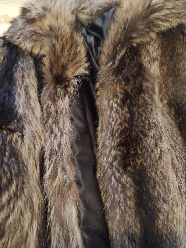 Chaquetón de pieles