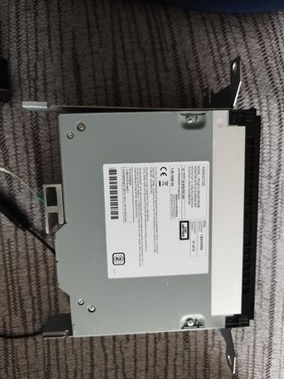 Radio CD con pantalla Kenwood