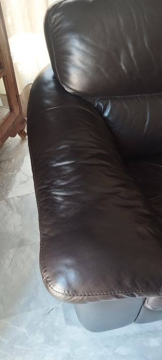 Sofá de piel Natuzzi marrón chocolate