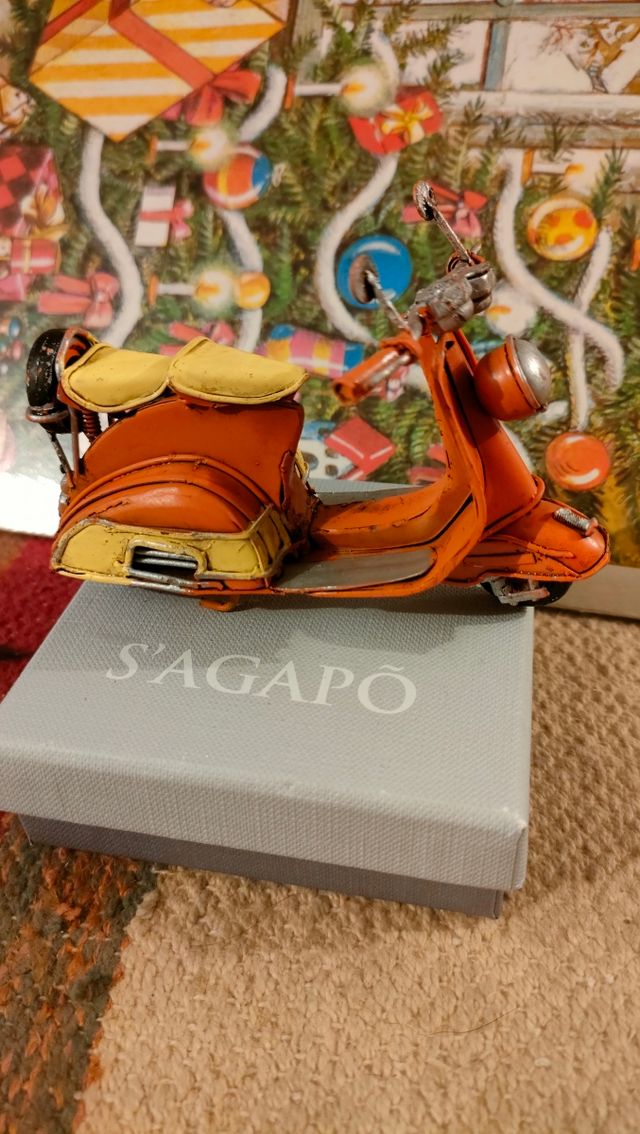Modellino d'arredo vintage Vespa 