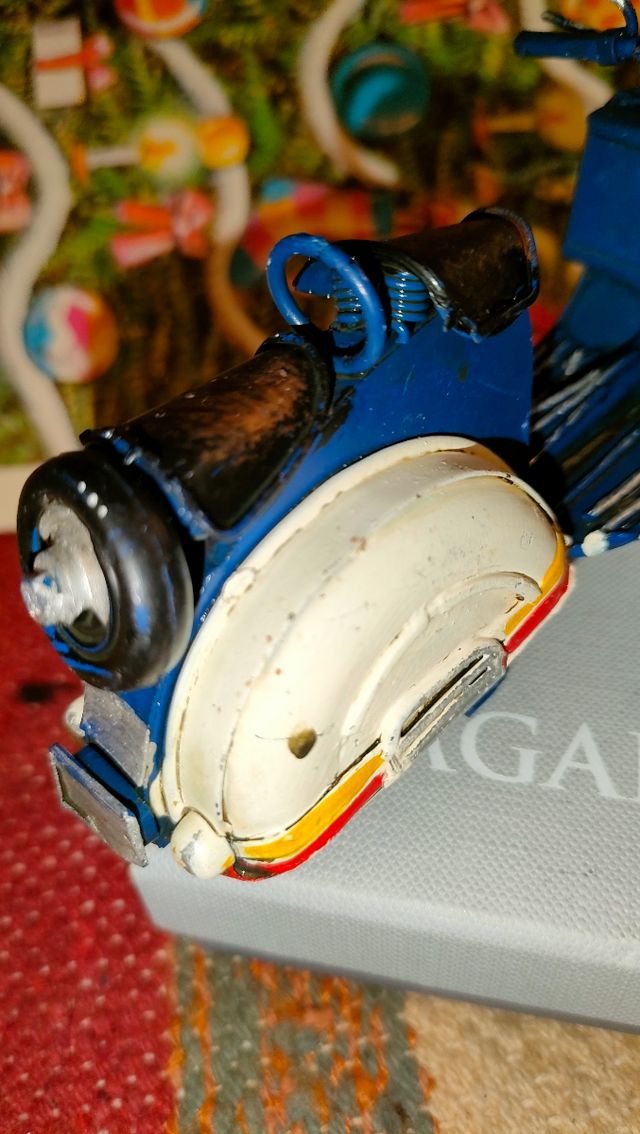 Vespa modellino vintage d'arredo 
