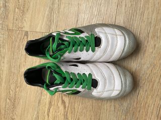 Zapatillas KELME futbol hierba