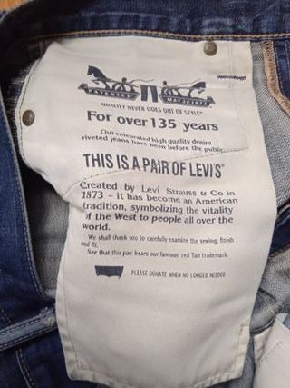 PANTALÓN LEVIS MODELO 508 ROTOS