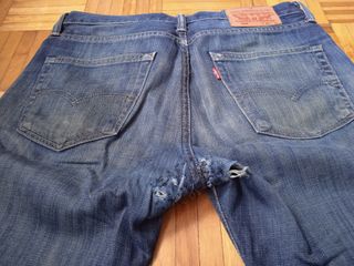 PANTALÓN LEVIS MODELO 508 ROTOS