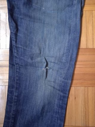 PANTALÓN LEVIS MODELO 508 ROTOS