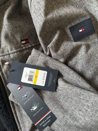 Chaqueta Tommy Hilfiger impermeable