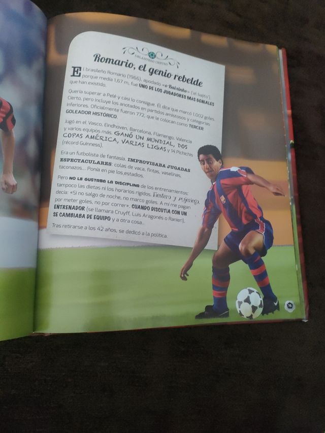 Futbolistas, ellos y ellas, los mejores de la historia