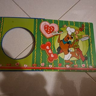 Libro puzzle Scooby Doo manca un puzzle
