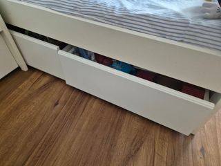 Cajones bajo cama Ikea