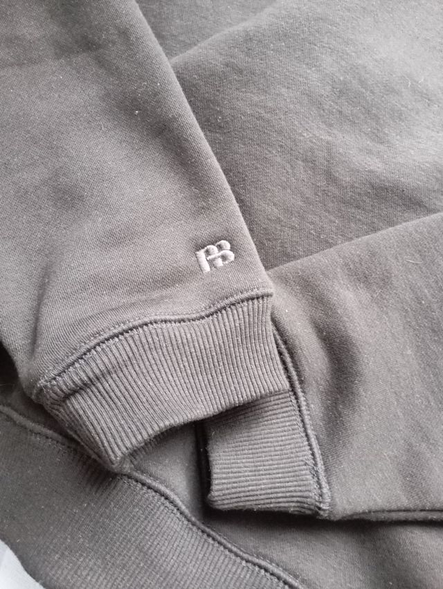 Sudadera Pull and bear box