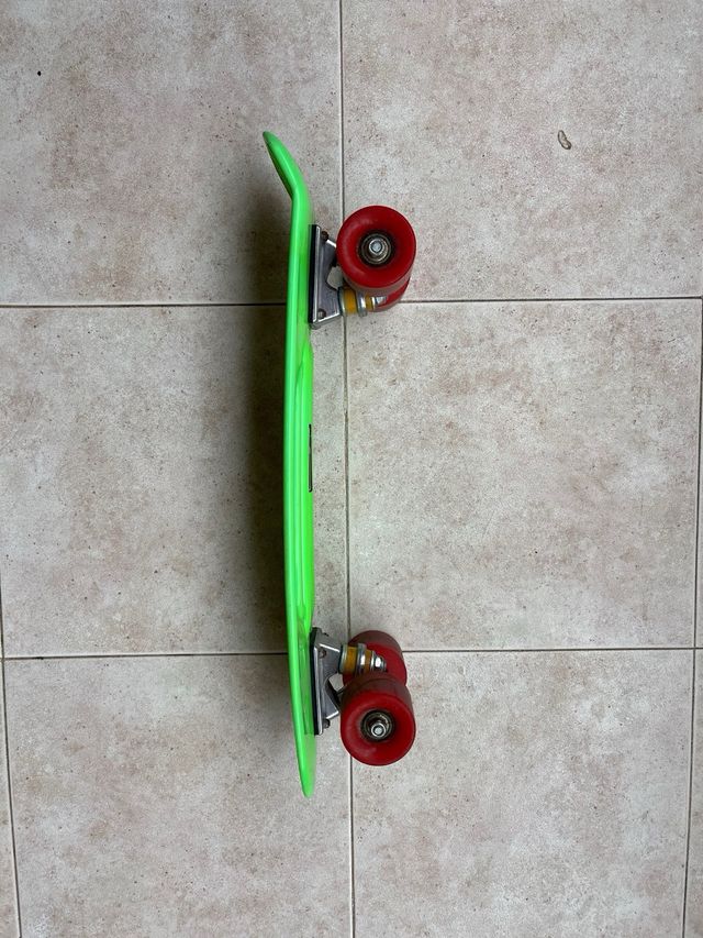 Mini skateboard
