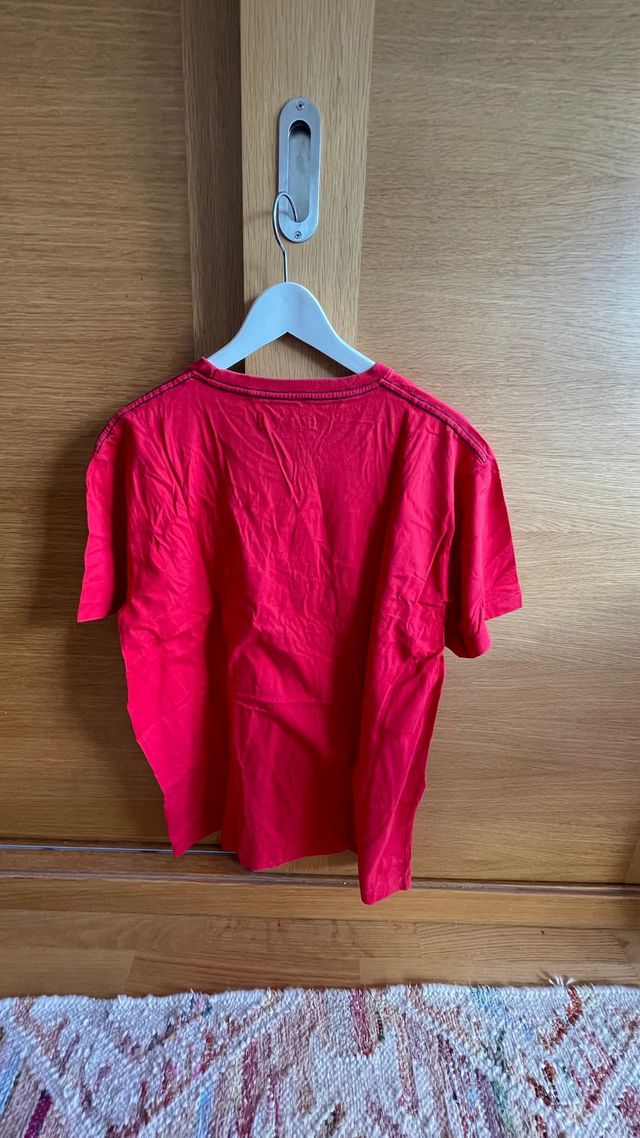 Camiseta roja GANT