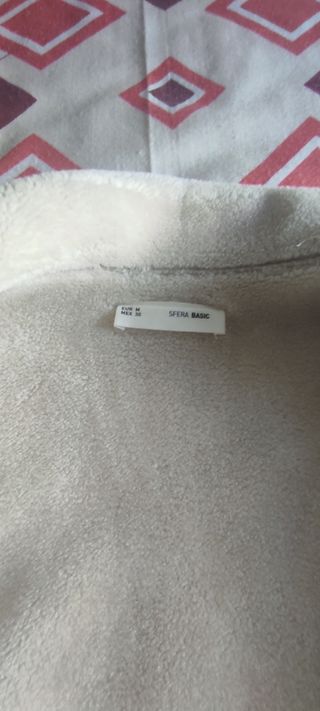 Chaqueta beige-blanca un uso talla M grande