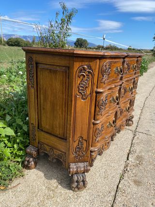 Cómoda y espejo roble macizo muy bien conservados