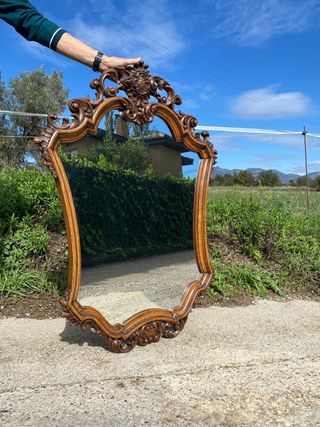 Cómoda y espejo roble macizo muy bien conservados