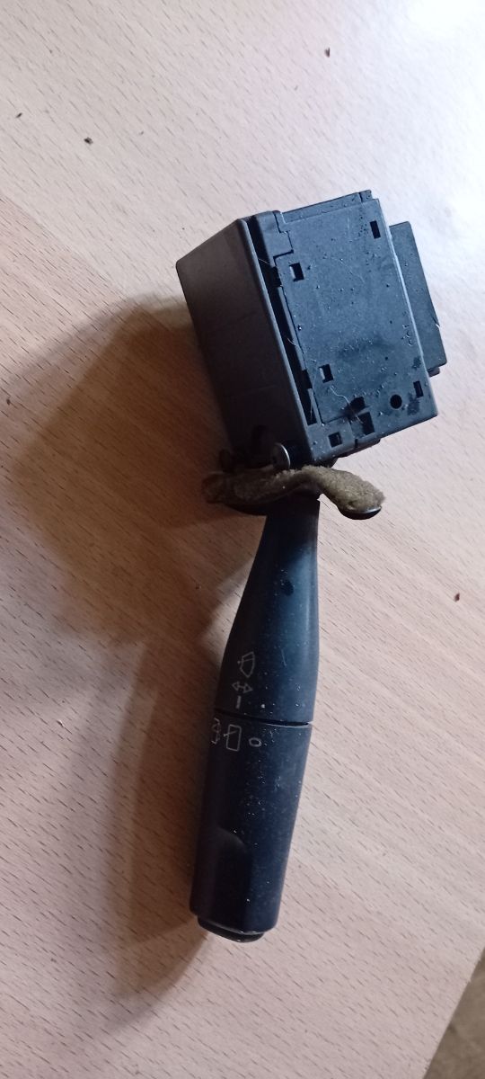 MANDO LIMPIAPARABRISAS