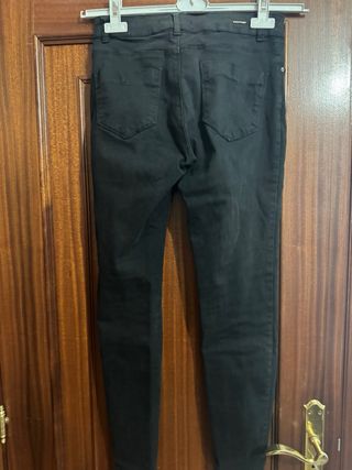 Vaquero slim negro