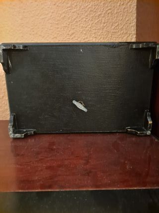 Caja joyero vintage lacada con diseño asiático