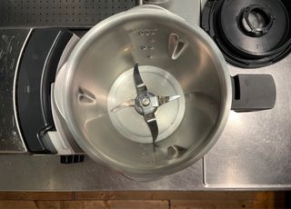 Robot de cocina “Monsieur Cuisine Plus”