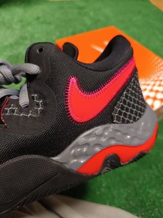 Nike nuevas talla 42