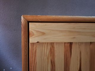 Estantería con puerta, marca Flexa 