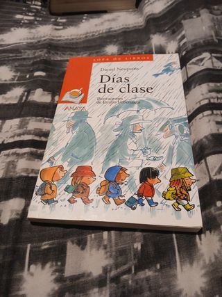 Días de clase (Sopa de Libros / Soup of Books) (Spanish Edition)