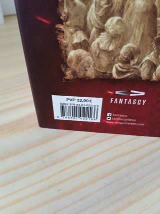 Fuego y Sangre (Canción de hielo y fuego): 300 años antes de Juego de Tronos. (Dinastía Targaryen: La Casa del Dragón)