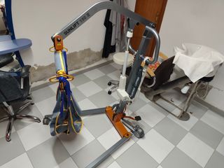 Grúa personas, poco uso.