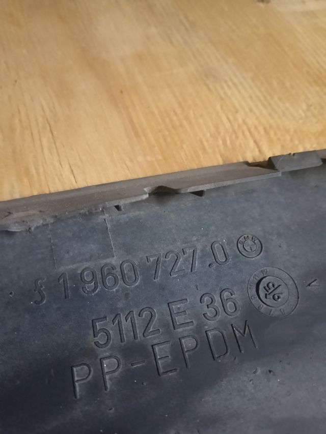 Difusor trasero BMW e36 original