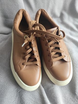 Zapatos Uterqüe Marrón Talla 37