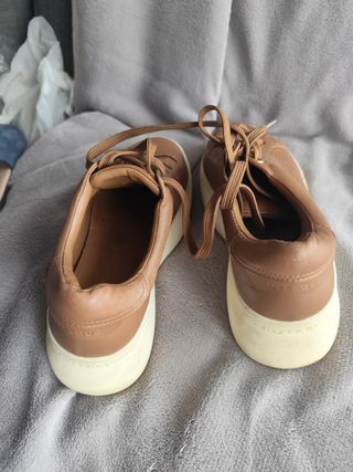 Zapatos Uterqüe Marrón Talla 37