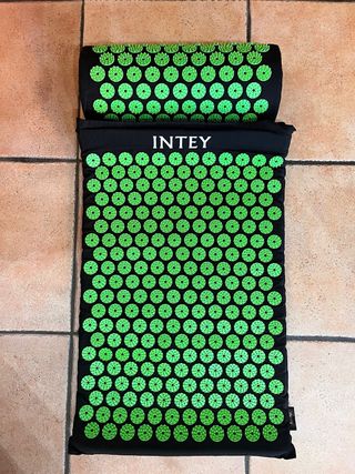 Set di agopressione con cuscino per massaggi