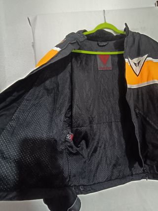 Chaqueta moto Dainese de la talla 50