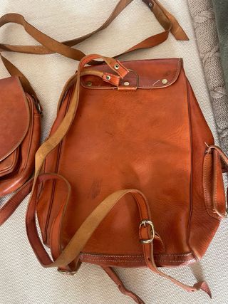 lote Mochila y bolso de piel vuelta y cuero