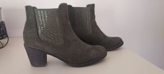 Botines color verde caqui 
