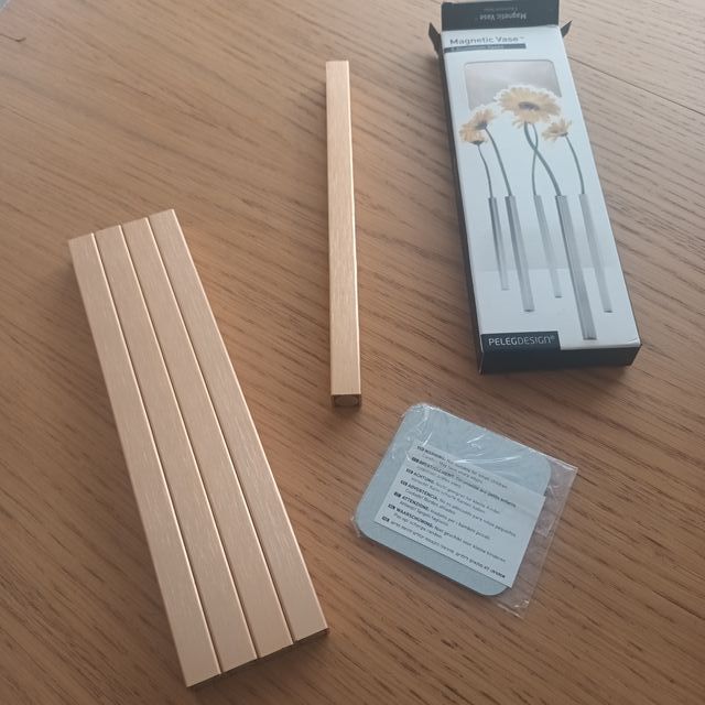 5 jarrones con base magnética