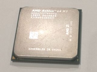 Athlon 64 X2 4200 -Socket AM2 AMD-