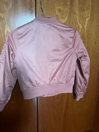 Cazadora tipo bomber Abercrombie