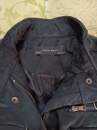 Abrigo Negro de Zara 