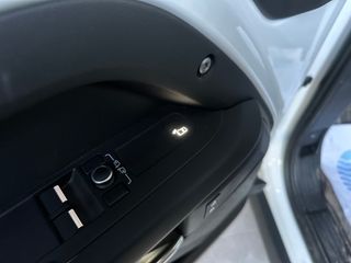 LANDROVER Defender 3.0 P400 XDynam SE 90 4WD MHEV