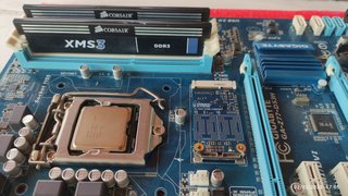 Placa base madre Gigabite
