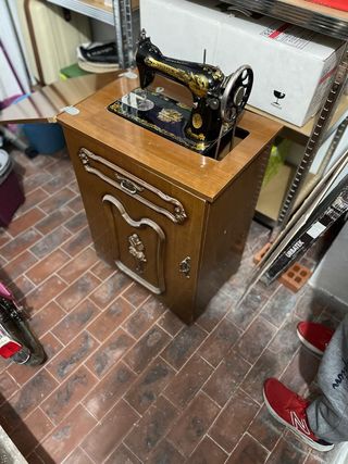 Máquina de coser SINGER(1921) hecha en Inglaterra