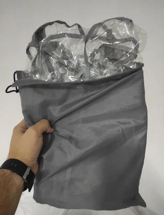 Silleta de mano ICOO bebé con complementos.