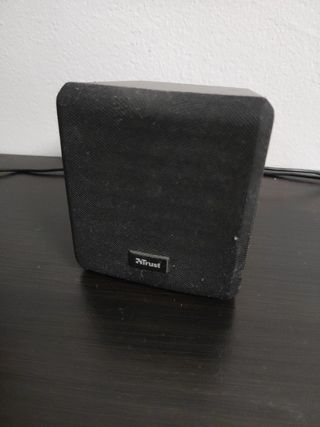 Altavoces trust pc