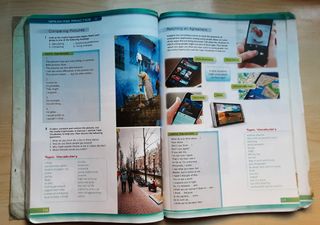 Libro de inglés 2 Bachillerato TRENDS