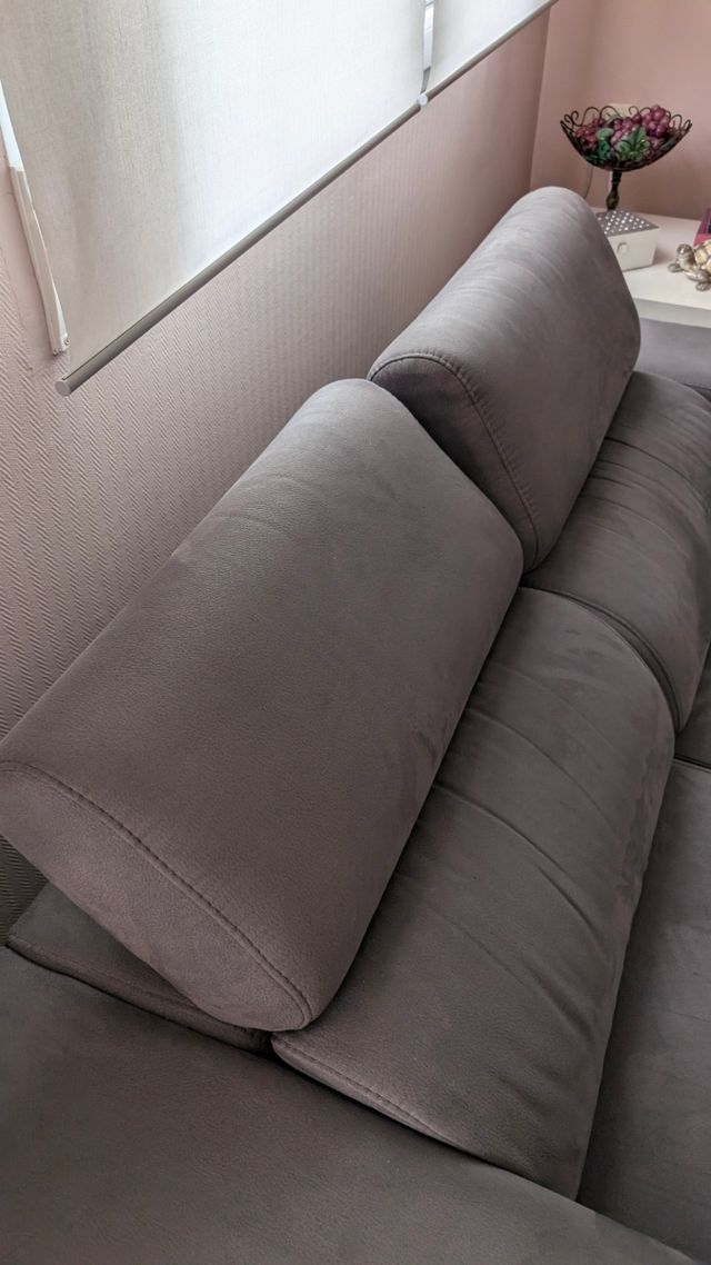 SEGUNDA REBAJA. Sofá 2 plazas .