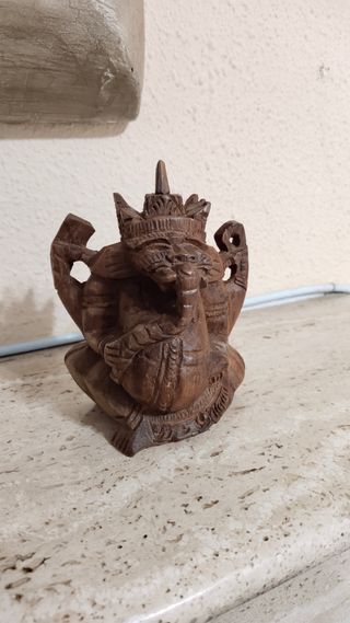 ANTIGUA GANESHA DE MADERA TALLADA