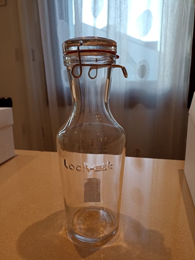 Bottiglia porta liquori e non solo