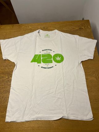 Camiseta Vintage 420